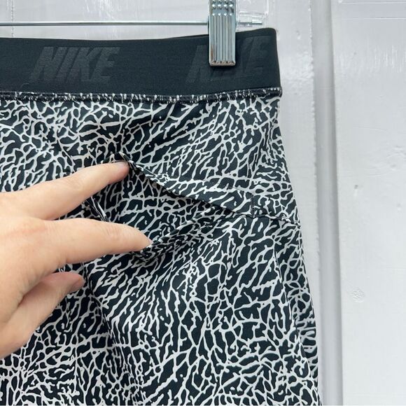 Nike Golf Tennis athletic skirt skort women small skirt compression short under - Picture 3 of 5